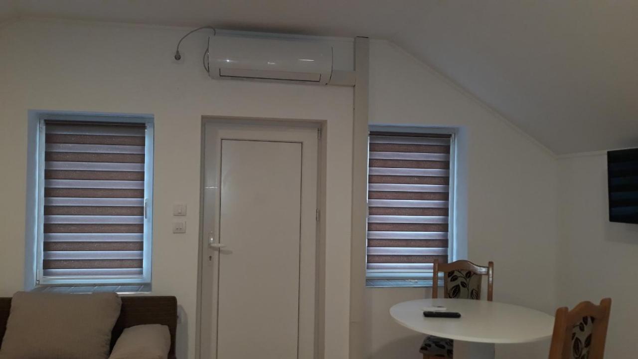 Apartment M&M Pacir Quarto foto
